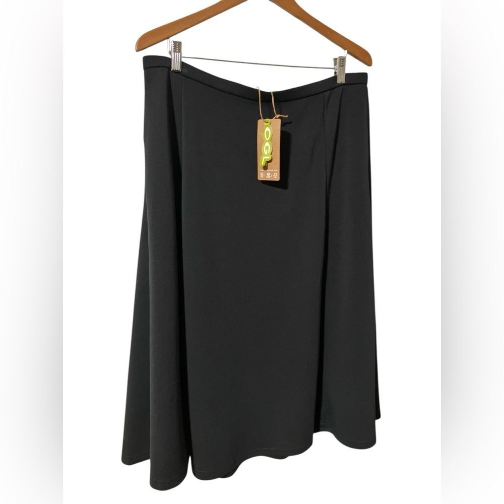 OGL New with Tags Mid Rise Flared Midi Skirt with Pockets Size XL Comfortable